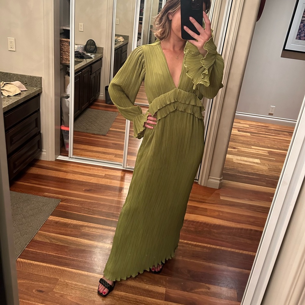 New with tags Nasty Gal green wedding guest dress